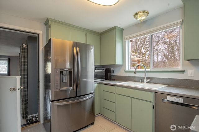 4348 E E Street, Tacoma, WA 98404