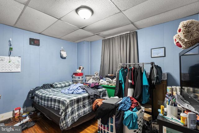 402 BROADWAY, Hanover, PA 17331