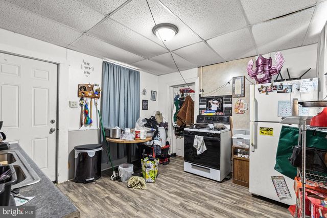 402 BROADWAY, Hanover, PA 17331