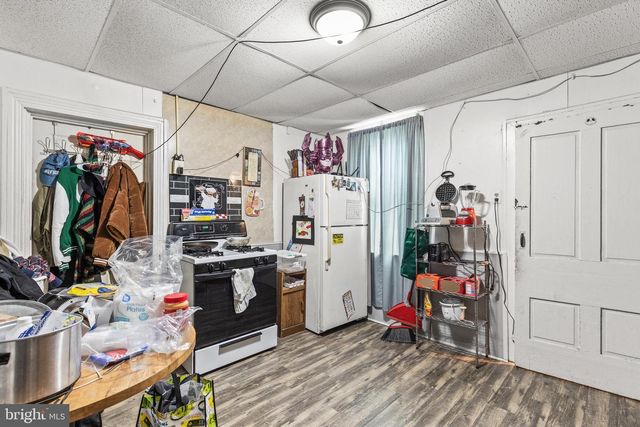 402 BROADWAY, Hanover, PA 17331