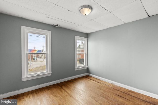 402 BROADWAY, Hanover, PA 17331