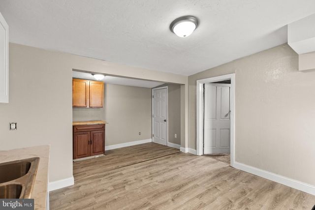 402 BROADWAY, Hanover, PA 17331