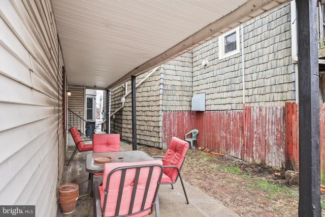 402 BROADWAY, Hanover, PA 17331