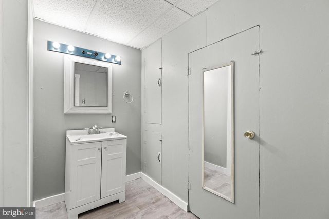 402 BROADWAY, Hanover, PA 17331
