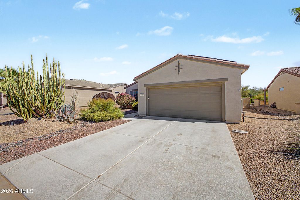 19119 N CASA BLANCA Way, Surprise, AZ 85387 — photo 3