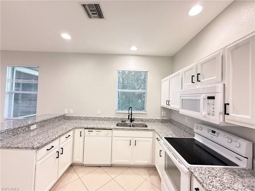 3813 19th ST SW, LEHIGH ACRES, FL 33976 — photo 4