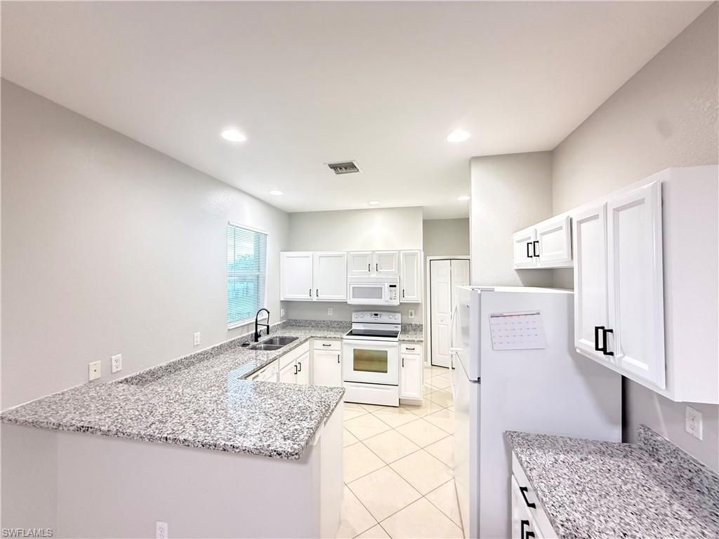 3813 19th ST SW, LEHIGH ACRES, FL 33976 — photo 5