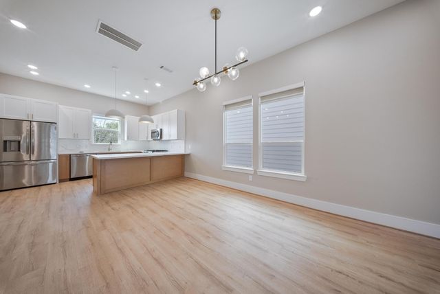 4013 Griggs Road H, Houston, TX 77021
