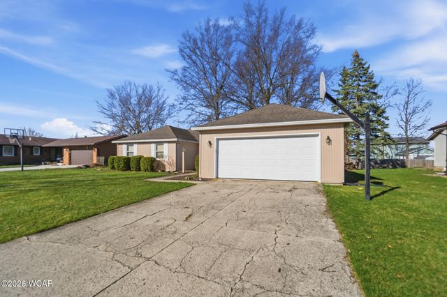 1629 Chandler Drive, Lima, OH 45805
