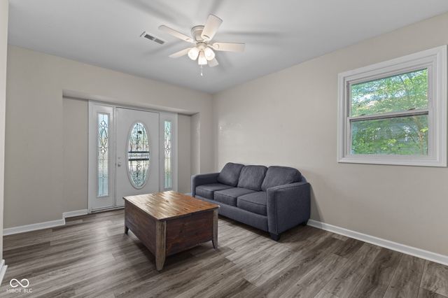1760 Market Street, Martinsville, IN 46151