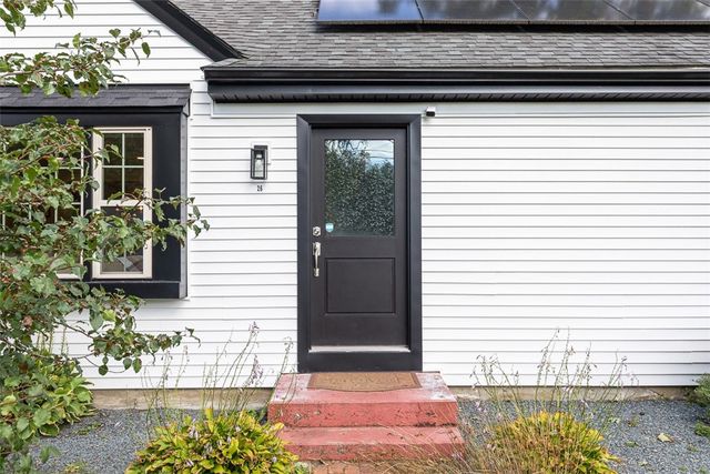 26 Canario Drive, Warren, RI 02885