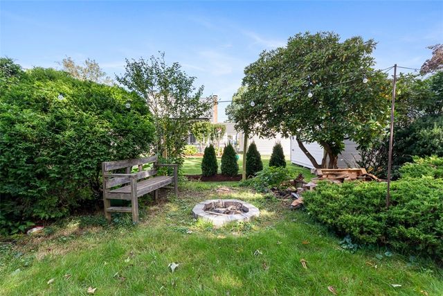 26 Canario Drive, Warren, RI 02885
