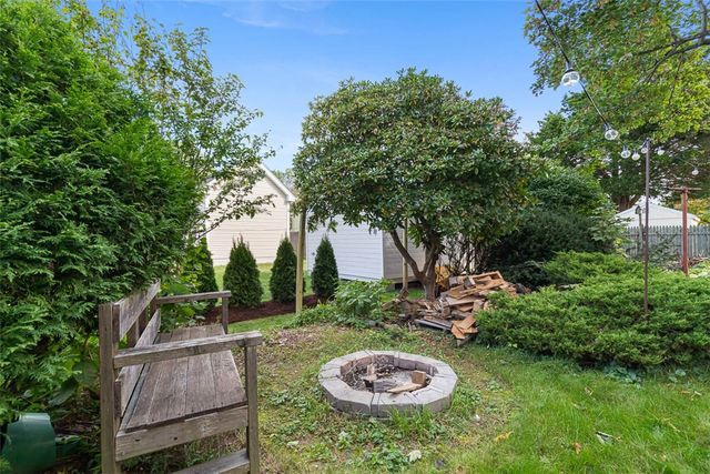 26 Canario Drive, Warren, RI 02885