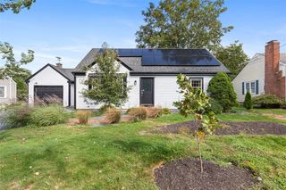 26 Canario Drive, Warren, RI 02885