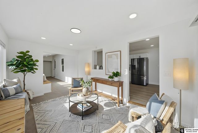 713 8th Avenue, Plattsmouth, NE 68048