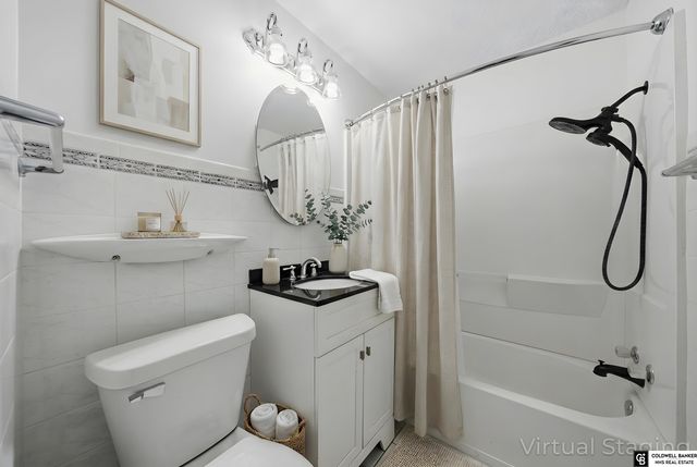 713 8th Avenue, Plattsmouth, NE 68048