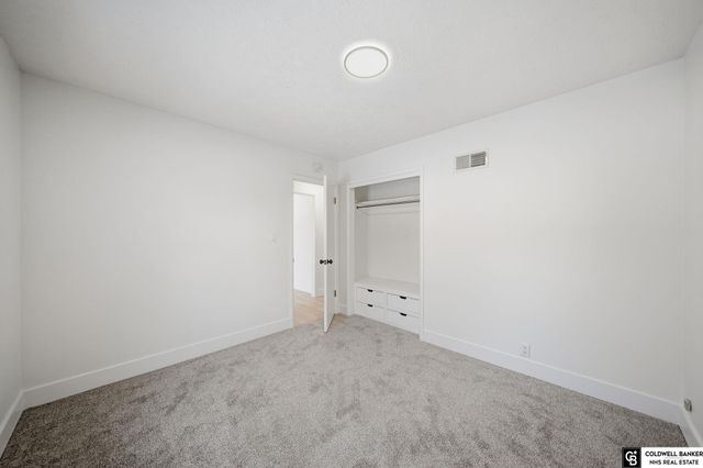 713 8th Avenue, Plattsmouth, NE 68048