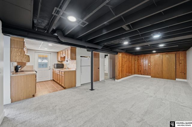 713 8th Avenue, Plattsmouth, NE 68048