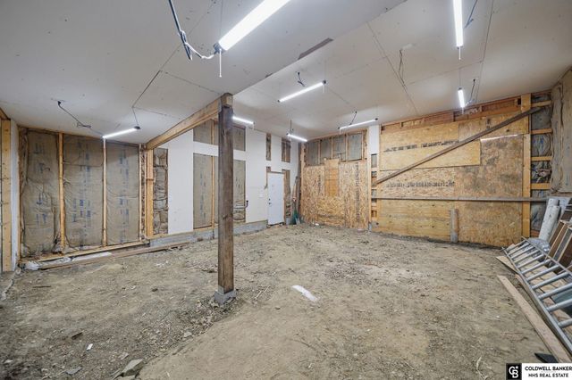 713 8th Avenue, Plattsmouth, NE 68048