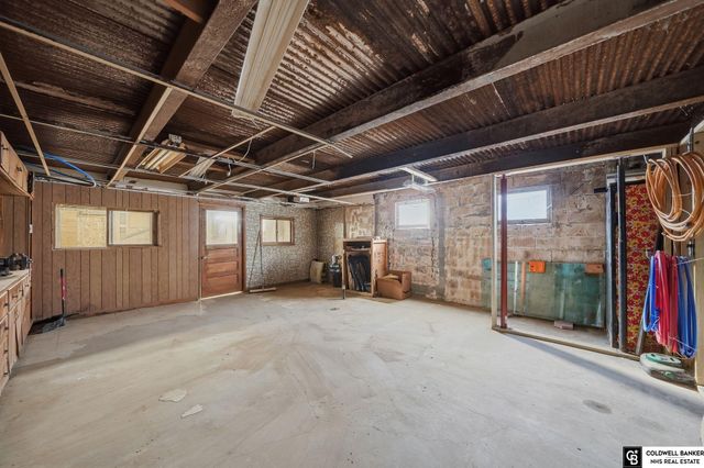 713 8th Avenue, Plattsmouth, NE 68048