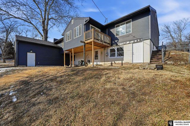 713 8th Avenue, Plattsmouth, NE 68048