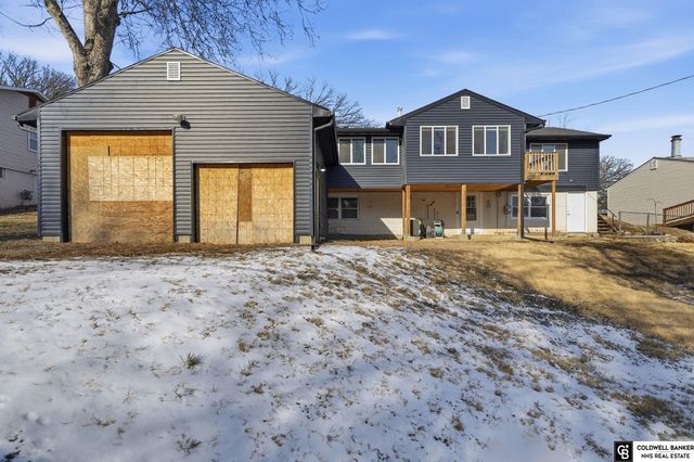 713 8th Avenue, Plattsmouth, NE 68048