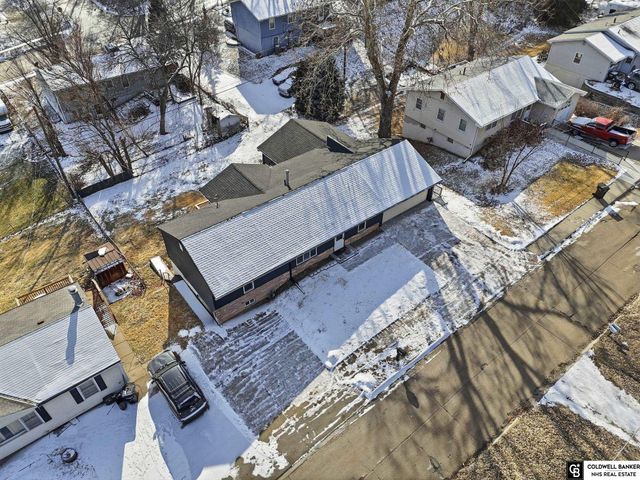 713 8th Avenue, Plattsmouth, NE 68048