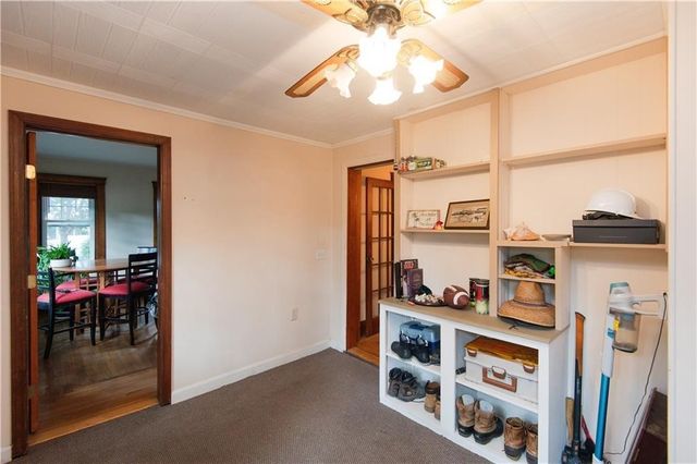 556 East Main Road, Middletown, RI 02842
