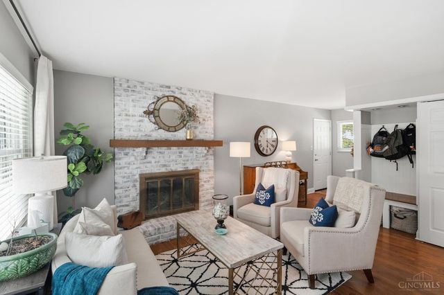 8616 Linderwood Lane, Cincinnati, OH 45255