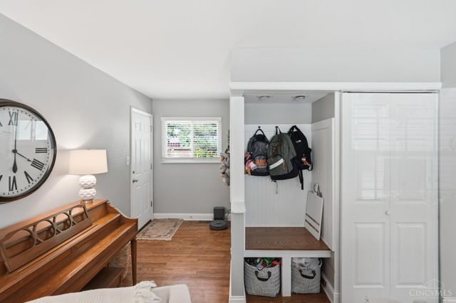8616 Linderwood Lane, Cincinnati, OH 45255