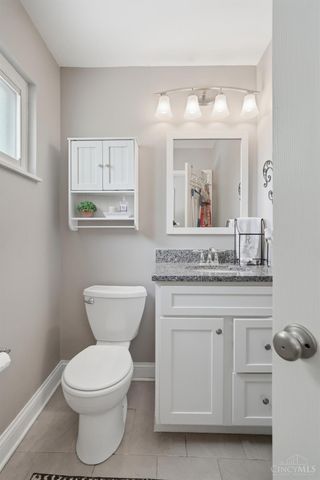 8616 Linderwood Lane, Cincinnati, OH 45255