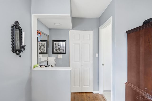 8616 Linderwood Lane, Cincinnati, OH 45255