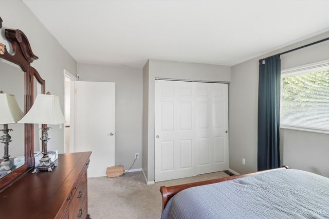 8616 Linderwood Lane, Cincinnati, OH 45255