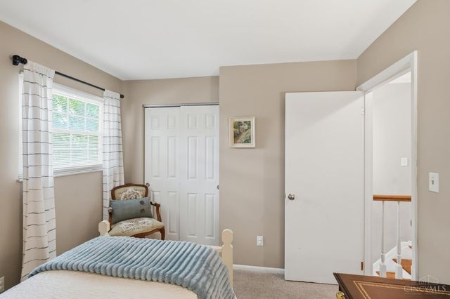8616 Linderwood Lane, Cincinnati, OH 45255