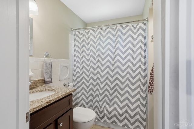 8616 Linderwood Lane, Cincinnati, OH 45255