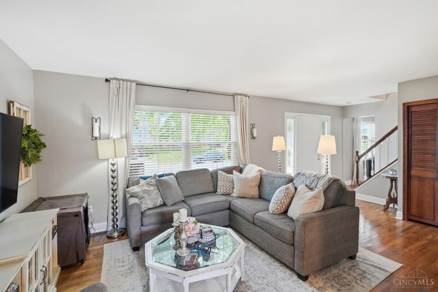 8616 Linderwood Lane, Cincinnati, OH 45255