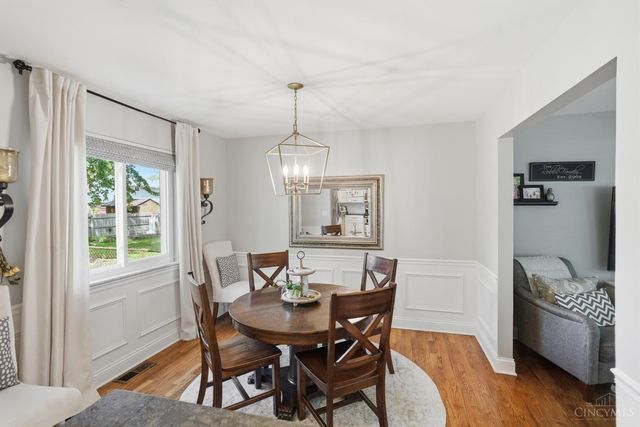8616 Linderwood Lane, Cincinnati, OH 45255