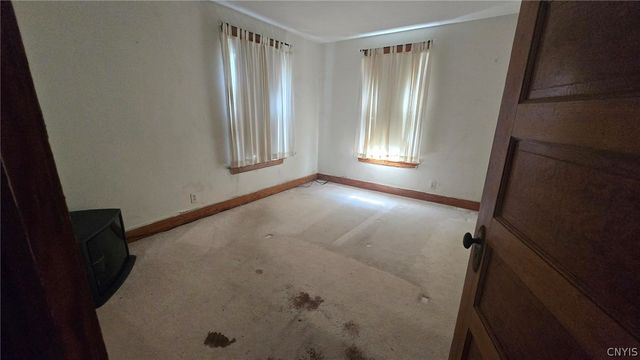 136 South Collingwood Avenue, Syracuse, NY 13206