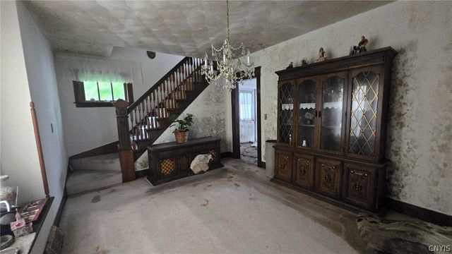 136 South Collingwood Avenue, Syracuse, NY 13206