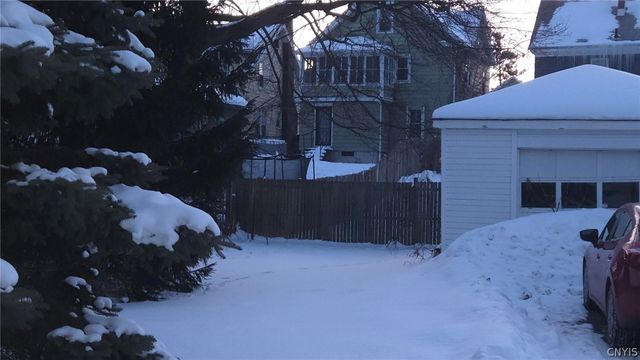 136 South Collingwood Avenue, Syracuse, NY 13206