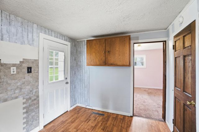 1166 W Sparrow Road 1166 W Sparrow Road, Springfield, OH 45502