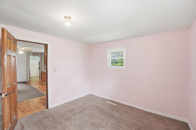 1166 W Sparrow Road 1166 W Sparrow Road, Springfield, OH 45502