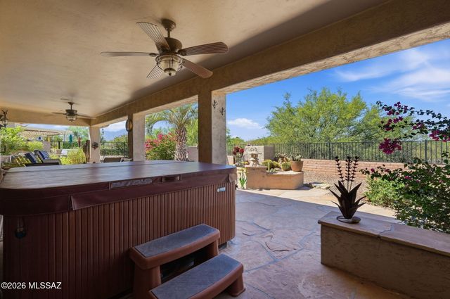 2436 E Overview Lane, Green Valley, AZ 85614