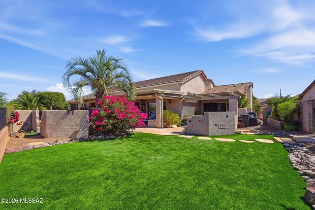 2436 E Overview Lane, Green Valley, AZ 85614