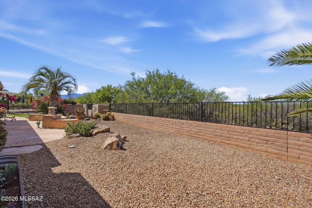 2436 E Overview Lane, Green Valley, AZ 85614