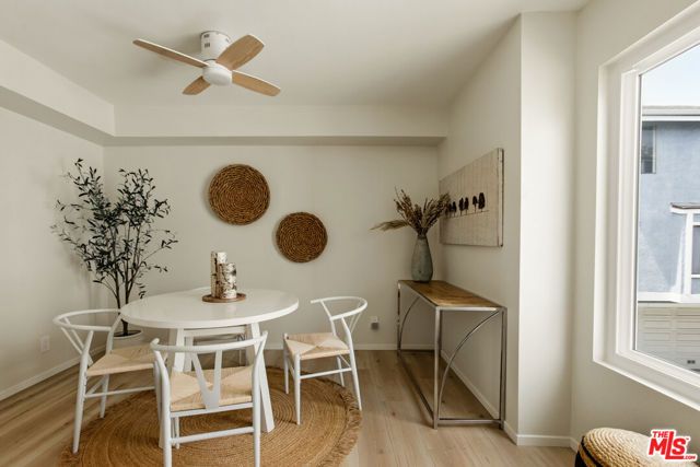 5100 Riverton Avenue 9, North Hollywood (los Angeles), CA 91601