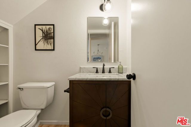 5100 Riverton Avenue 9, North Hollywood (los Angeles), CA 91601