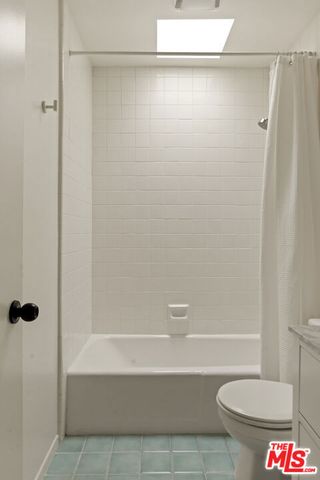 5100 Riverton Avenue 9, North Hollywood (los Angeles), CA 91601