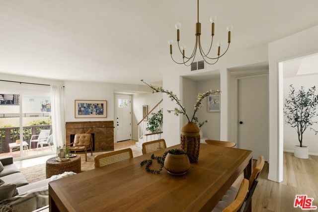 5100 Riverton Avenue 9, North Hollywood (los Angeles), CA 91601