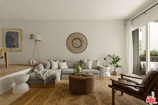 5100 Riverton Avenue 9, North Hollywood (los Angeles), CA 91601